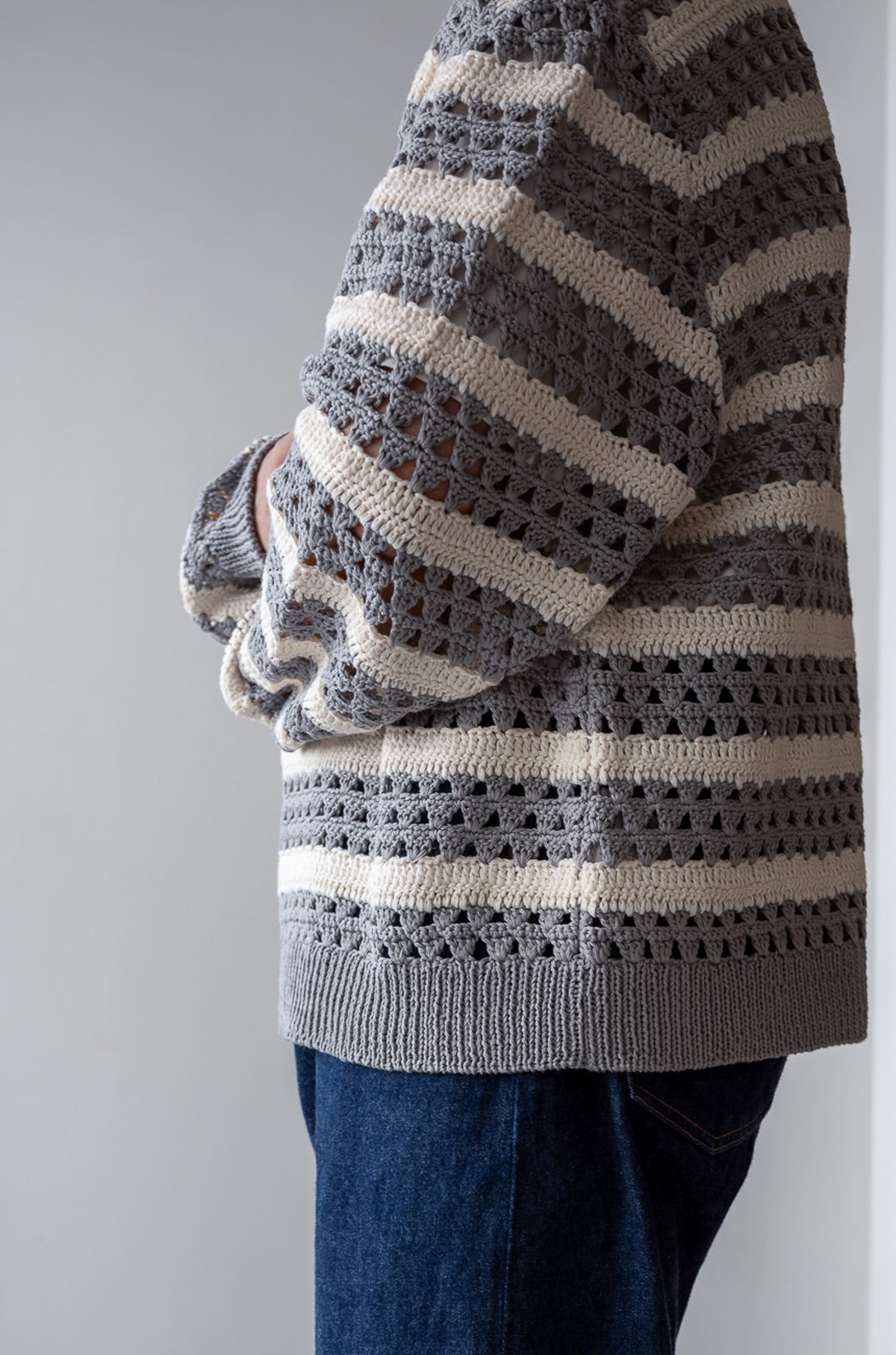 Crochet Horizontal Stripe Pullover 〈L/GRAY × MILK〉