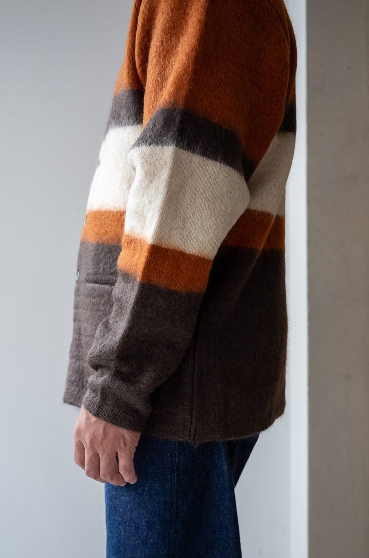Stupid Shaggy Panel Cardigan 〈BROWN BASE〉