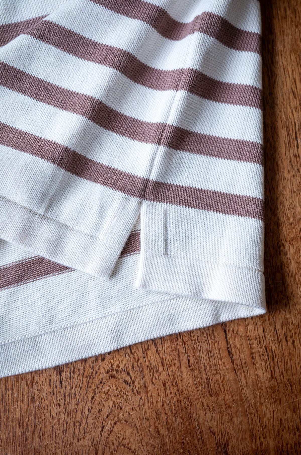 First Pick Suvin Gold Basque Knit 〈MILK × ECRU〉