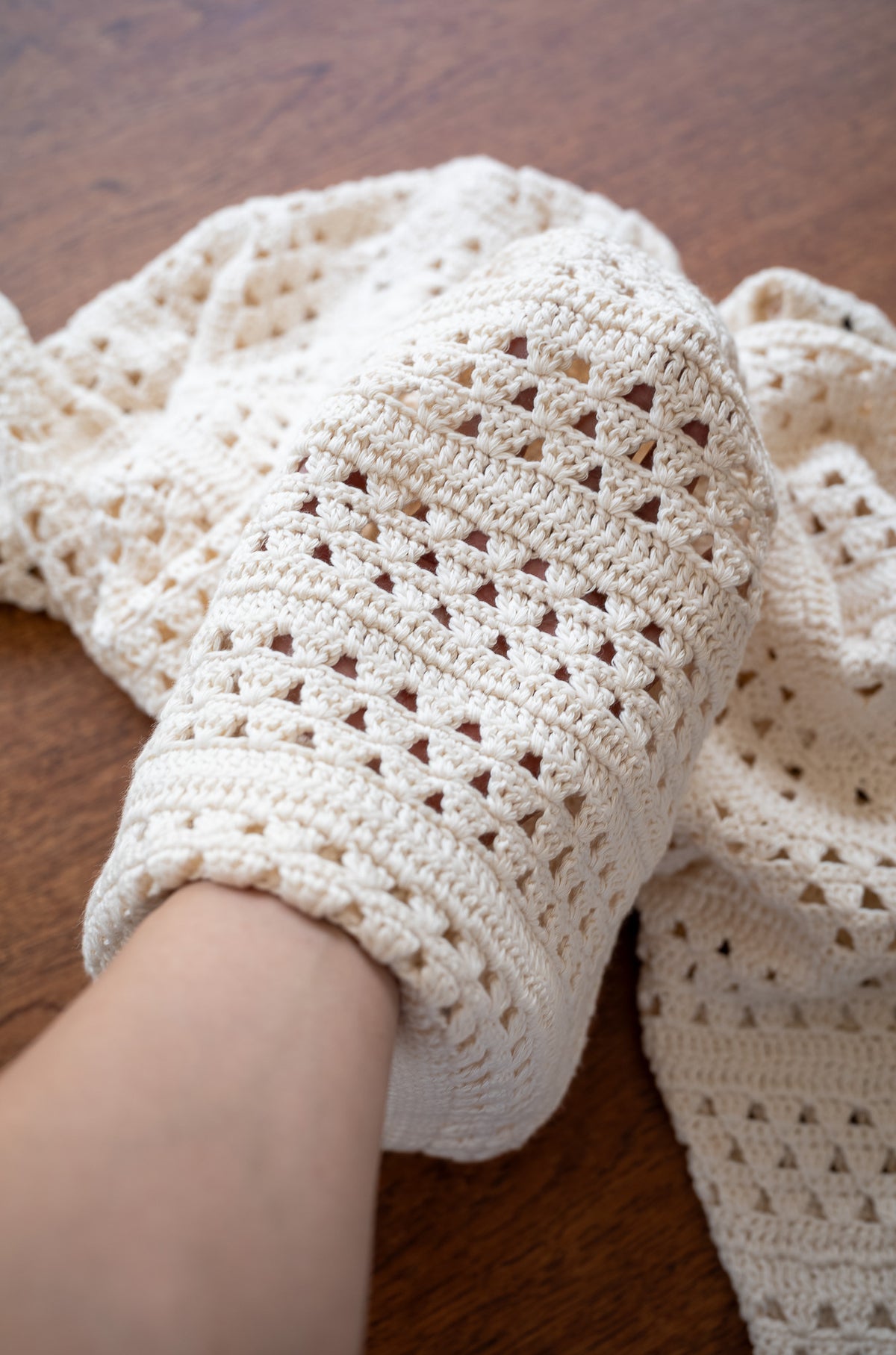 Crochet Horizontal Stripe Pullover 〈MILK〉