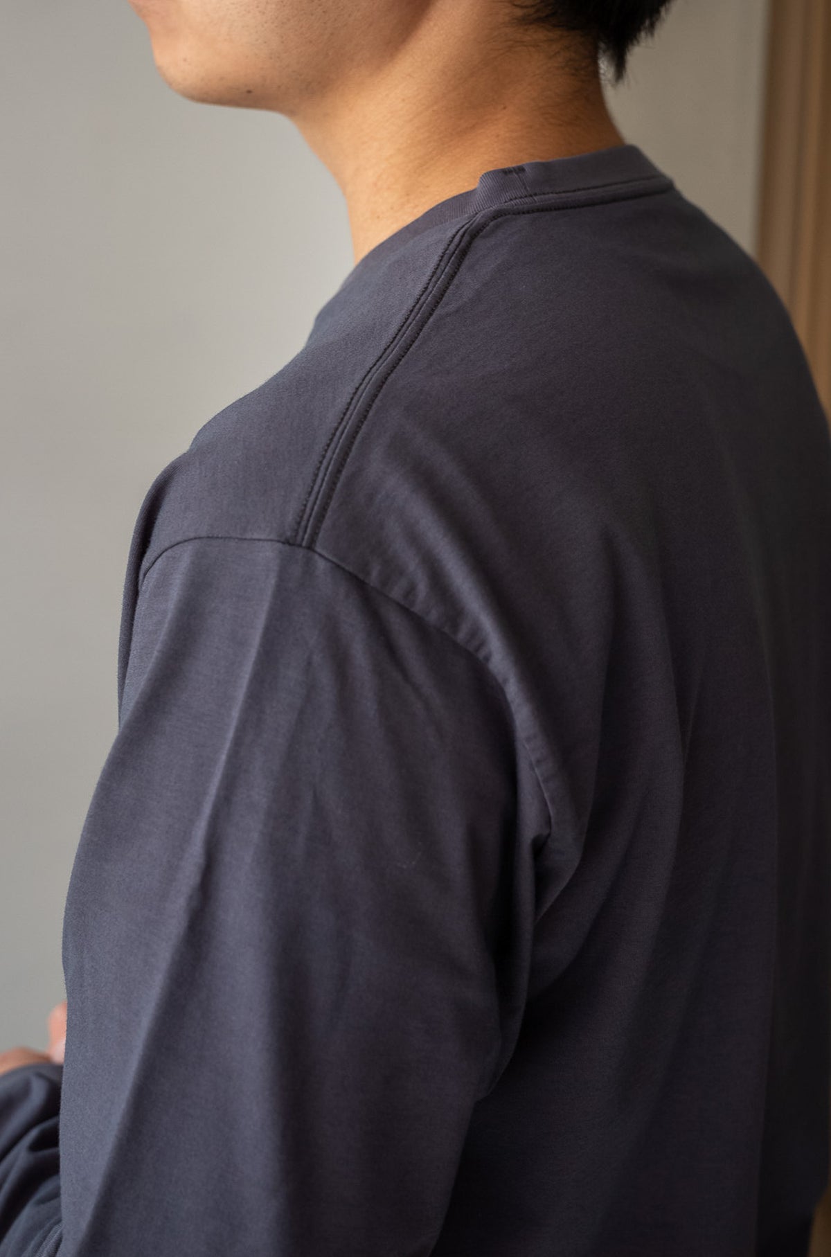 Essential L/S Tee 〈GRAY〉